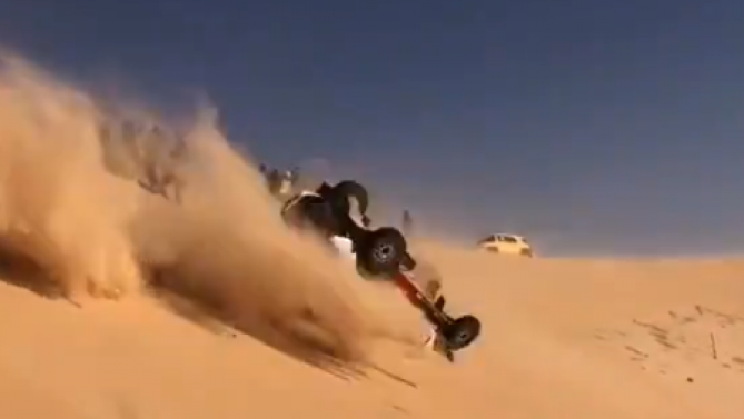 Vuelco de Fernando Alonso en el Dakar // HA Vuelco de Fernando Alonso en el Dakar // HA