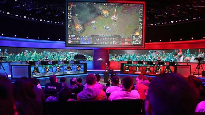 F: Vanguardia F: Vanguardia