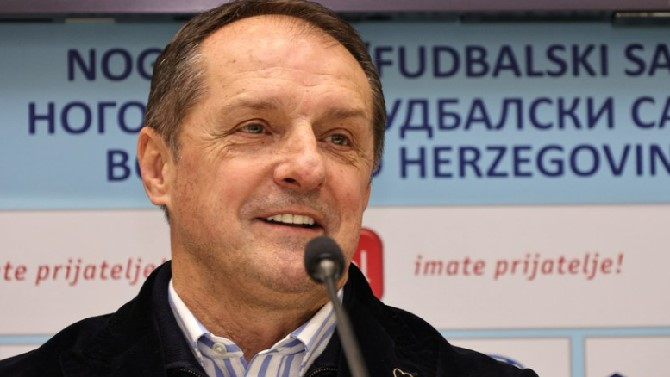 F: Twitter - @NFSBiH