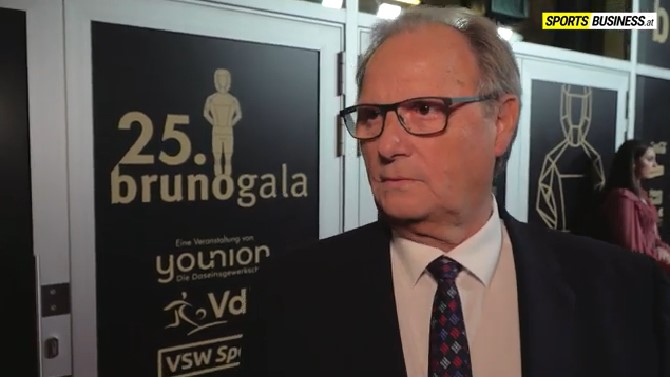 F: SPORTSBUSINESS F: SPORTSBUSINESS