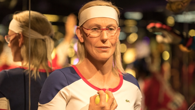 F. Shutterstock F. Shutterstock