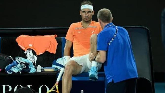 F. Twitter F. Twitter