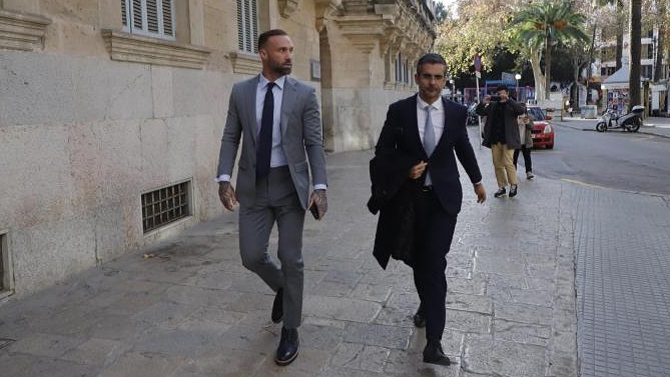 F. periodicodeibiza.es