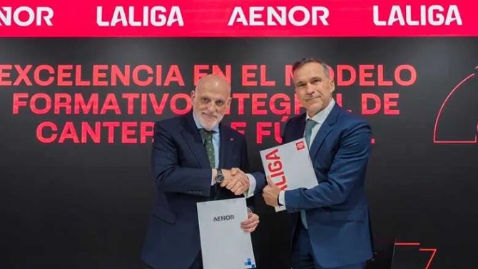 LaLiga y AENOR lanzarán una certificación de excelencia en canteras de fútbol