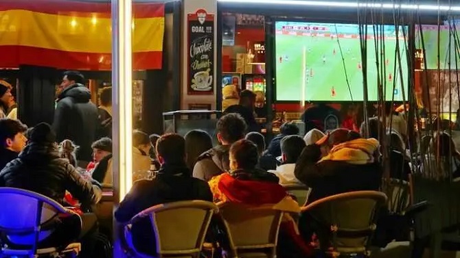 LaLiga gratificará a los que hagan denuncias válidas contra la piratería en bares
