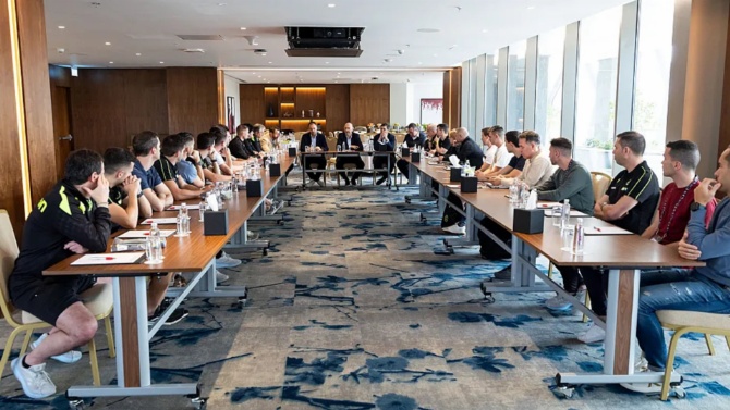 Louzán traslada su apoyo al CTA por su