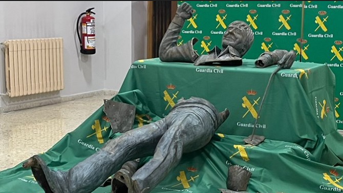 La Guardia Civil halla troceada la estatua de Seve Ballesteros y detiene a un sospechoso