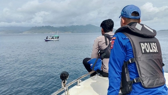 Rescatan el cuerpo de Mateo, de 9 años, hijo del extécnico del Valencia Fernando Martín