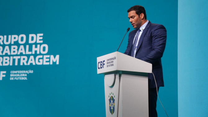 La CBF profesionaliza el arbitraje en Brasil con un sistema de descenso por rendimiento