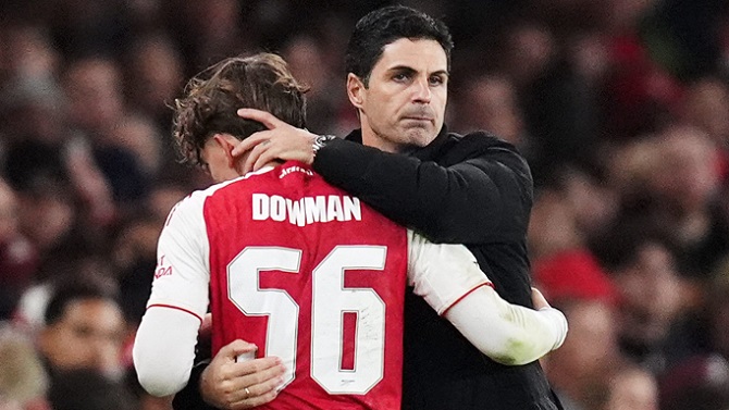 Mikel Arteta, técnico del Arsenal, compara al joven 'gunner' Max Dowman con Leo Messi