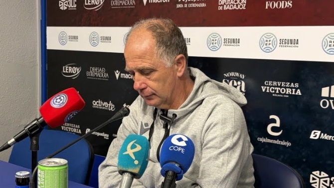 El CD Extremadura destituye a Cisqui tras haber ganado uno de los últimos 7 partidos