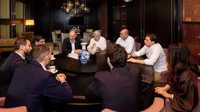 Louzán mantiene encuentros institucionales con Real Madrid y Atlético