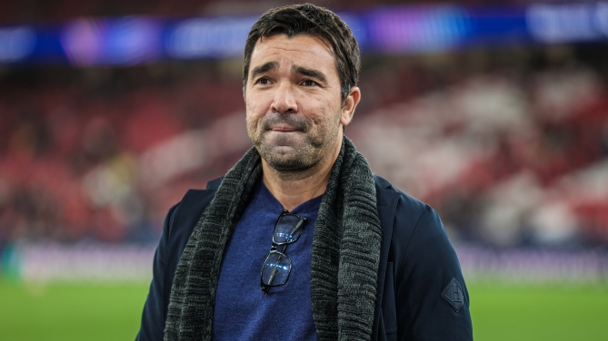 Deco dice que la lesión de Ter Stegen no es grave y que Cancelo jugará en el Barça