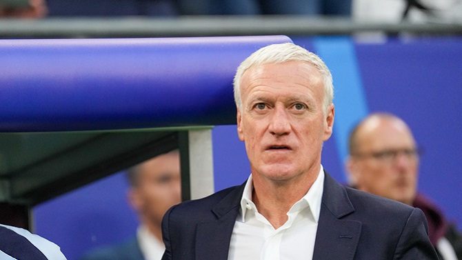 Absuelto el periodista acusado por Deschamps de difamación sobre la salida de Benzema