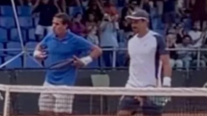Detenidos en Brasil un tenista colombiano y otro venezolano por gestos racistas