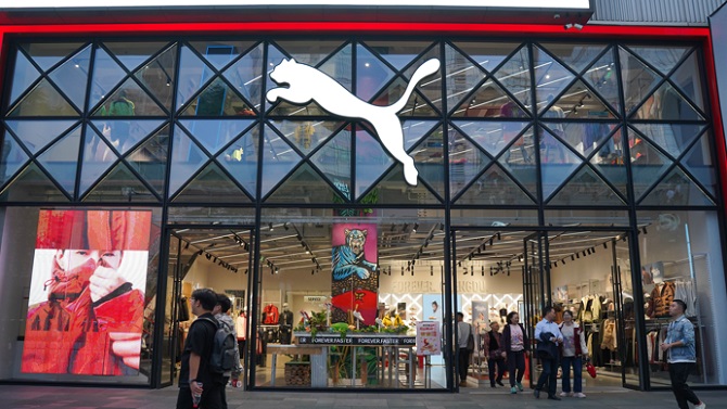 La china Anta Sports acuerda comprar el 29 % de Puma por casi 1.800 millones de dólares