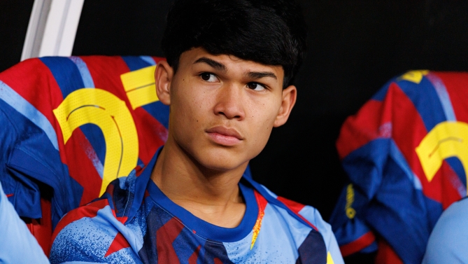 El Barça acaba traspasando a ‘Dro’ al PSG tras la negativa del jugador a la renovación