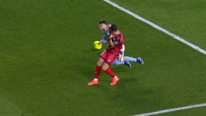 El CTA cree que el VAR debió intervenir para anular el penalti del Rayo en Balaídos