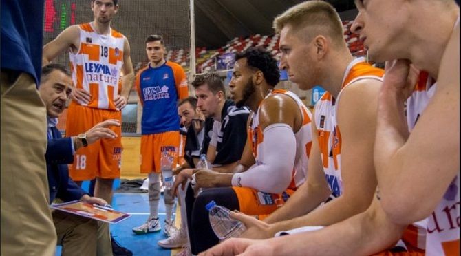 F: Leyma Coru&ntilde;a