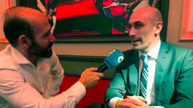 Juan Antonio Alcal&aacute; entrevista a Rubiales  /  Cope