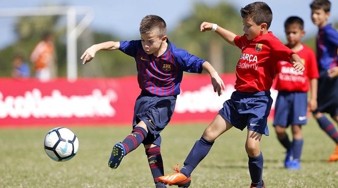F: Bar&ccedil;a Academy