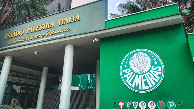 F: Shutterstock F: Shutterstock