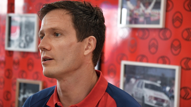 Sébastien Ogier / F. Shutterstock Sébastien Ogier / F. Shutterstock