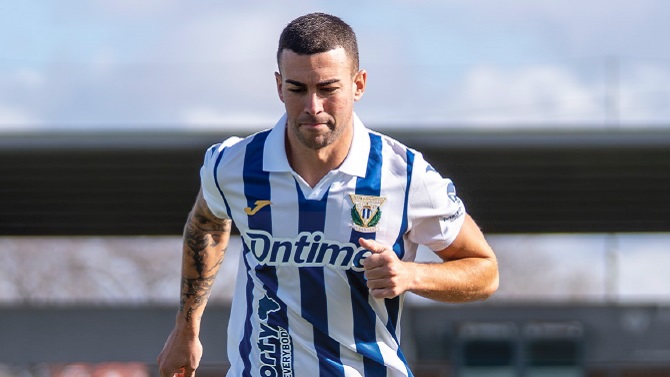 Fútbol, redes sociales y disciplina contractual