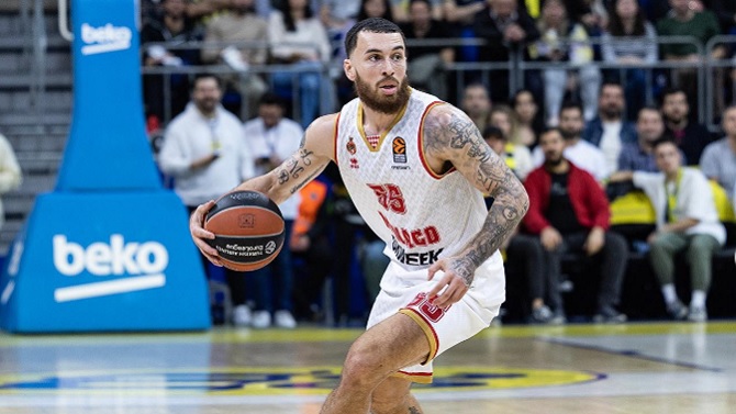Mike James pide a la directiva del Mónaco que no mienta diciendo que los pagos llegarán
