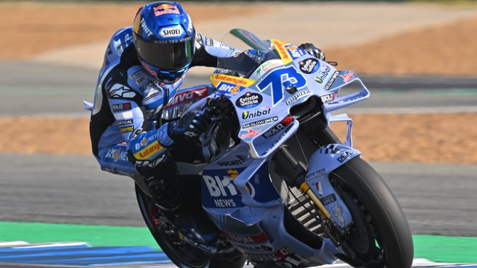 Alex Márquez, el más rápido en la quinta sesión de test de Sepang, con Mir noveno