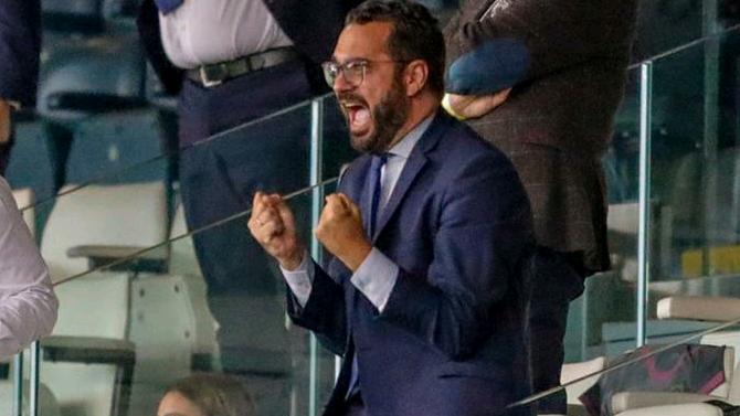 Disciplina sanciona con 6 partidos al director deportivo del Valladolid, Víctor Orta