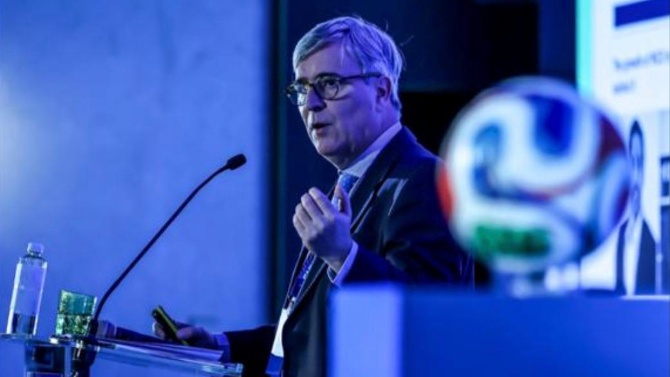 Cardenal cerró con una ponencia sobre la multipropiedad el congreso de la FIFA en Budapest