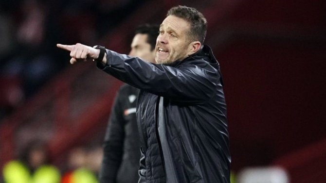 El Valladolid destituye a Luis García Tevenet tras siete partidos, dos meses después