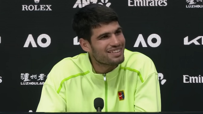 Carlos Alcaraz se mantiene en el número uno y supera en el ranking histórico a Jim Courier