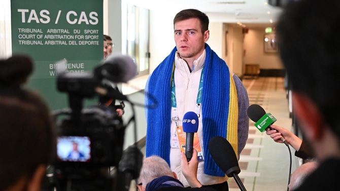 Heraskevych regresa a Ucrania y reitera que el COI