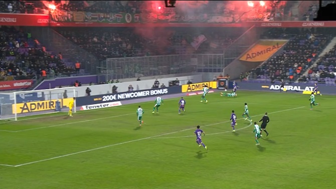 Multan al Rapid de Viena con 100.000 euros por violencia en el derbi contra el Austria