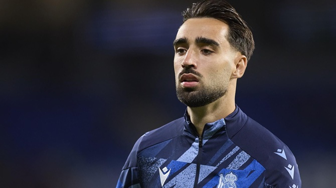 Disciplina rechaza las alegaciones de la Real y sanciona con 2 partidos a Brais Méndez