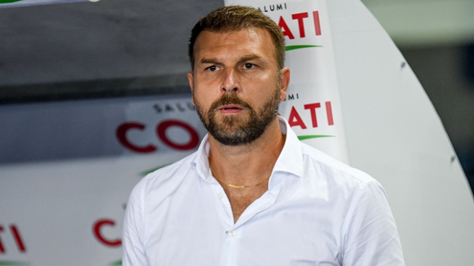 El Hellas Verona destituye a Paolo Zanetti después de la goleada encajada ante el Cagliari