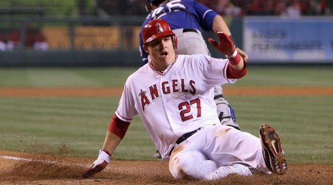 F: Notisistema F: Notisistema