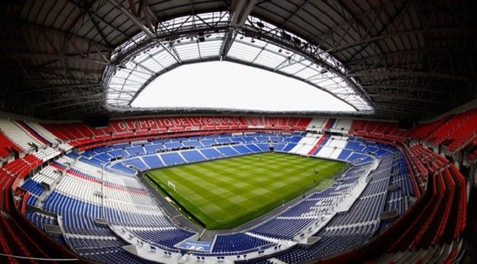 F: Football Trip Scout