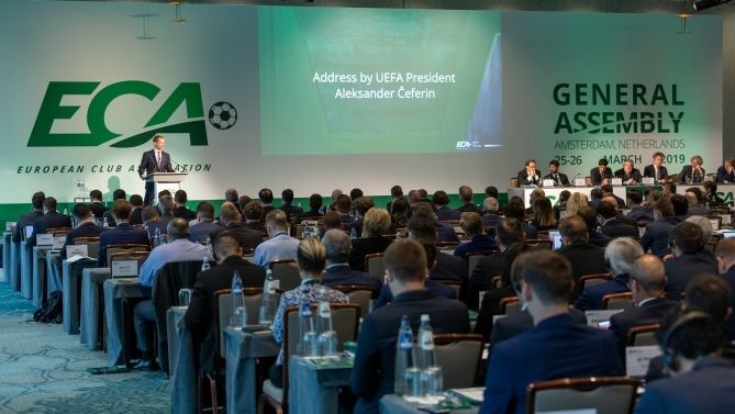 Ceferin se dirige a la asamblea