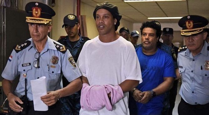 F: En Una Baldosa F: En Una Baldosa