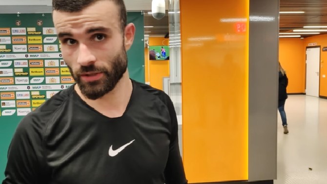 F: Youtube channel - Arya Pradana Budiarto F: Youtube channel - Arya Pradana Budiarto