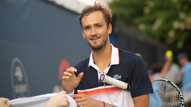 Medvedev / F. Shutterstock