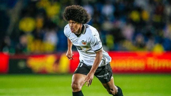 Peter Federico, jugador del Valencia CF. - petergonzalezz11