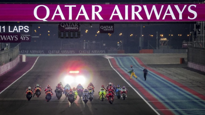 El GP de Qatar de MotoGP se mueve de abril a noviembre por la situación en Oriente Próximo