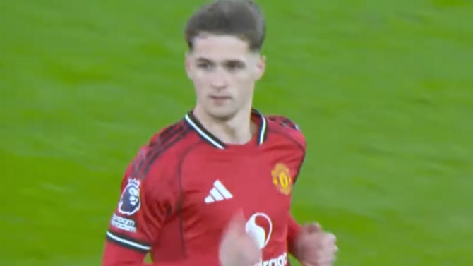 Sancionado con seis partidos Fletcher, del Manchester United, por un insulto homófobo