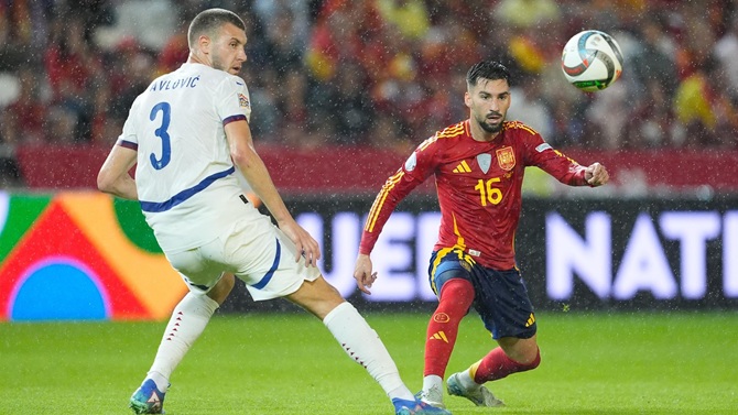 La RFEF cierra con Serbia tras el fiasco de la Finalissima pero aún no con Egipto en Doha