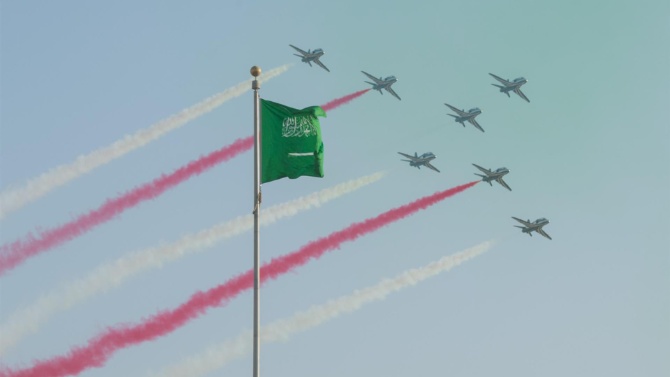 La F1 cancela las carreras de Baréin y Arabia Saudí