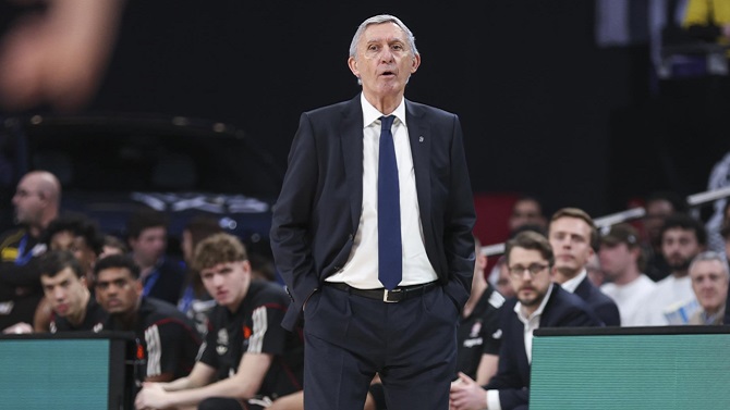 Svetislav Pesic dejará los banquillos a final de temporada a los 76 años